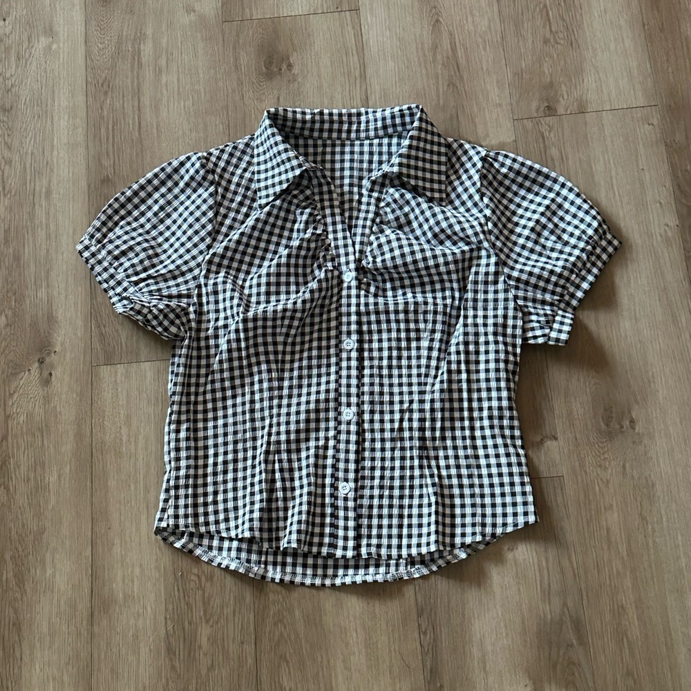 Black and White Checkered Short Sleeve Blouse